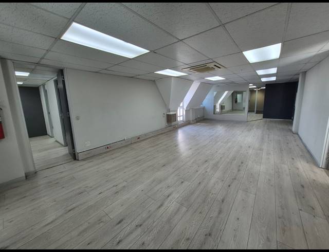 251M² OFFICE TO LET IN MORNINGSIDE